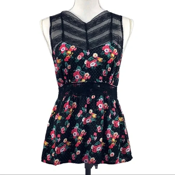 FREE PEOPLE | Black , boho,Floral,Lace, Peplum Top, sz small - Picture 1 of 5